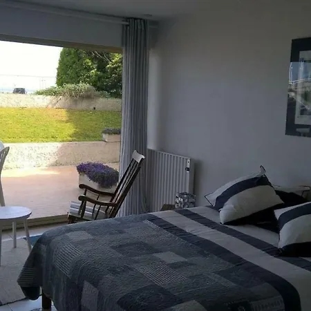 Apartment Studio Pour 2 Les Pieds Dans L'eau Et Parking Centre D'arcachon Arcachon